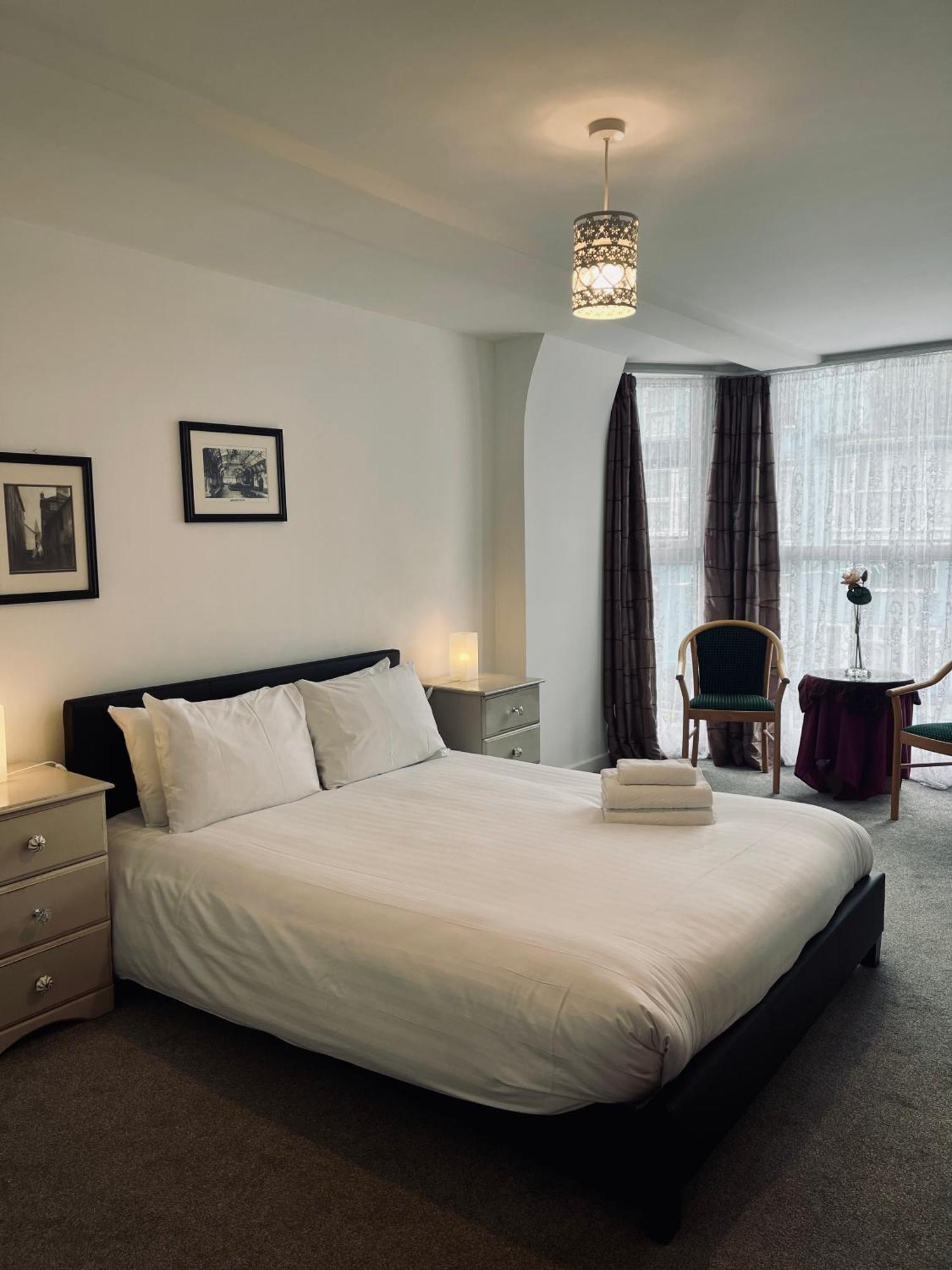 One Bedroom Apartment, No 4 Ilfracombe Εξωτερικό φωτογραφία