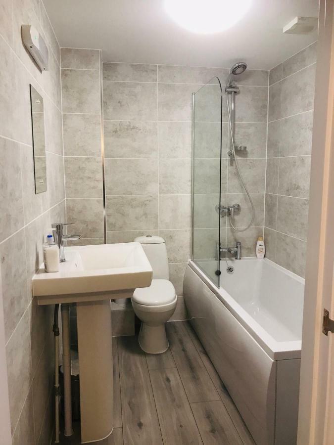 One Bedroom Apartment, No 4 Ilfracombe Εξωτερικό φωτογραφία
